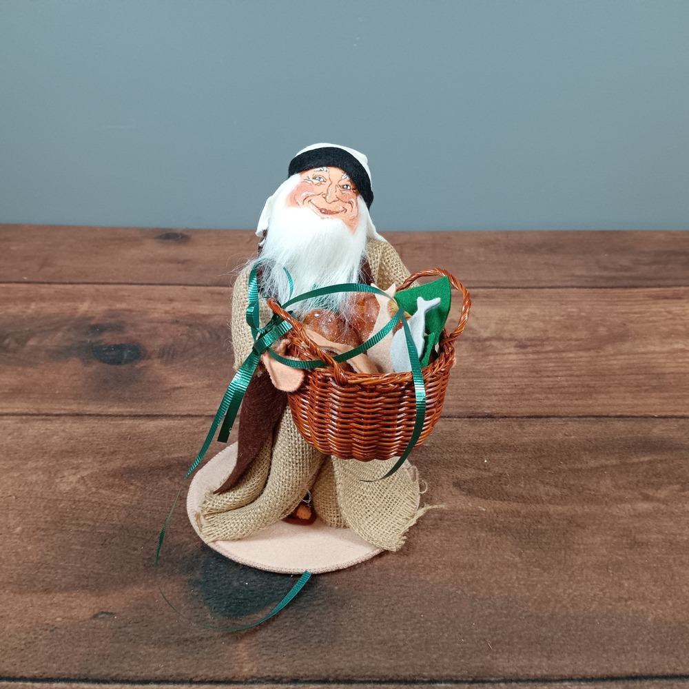 Annalee 10" Peasant Holding Basket with Bread and Fish